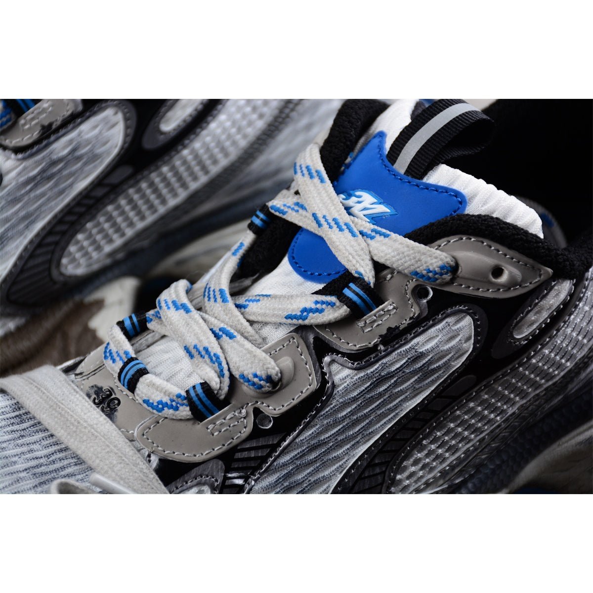 BALENCIAGA 3 - L - Gray Blue-graffiti Sneakers Unisex Streetwear Limited Edition - Introducing the BALENCIAGA 3XL in Gray Blue-Graffiti, a bold fusion of urban art and high