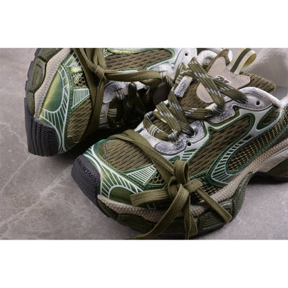 BALENCIAGA 3 - L - Olive Sneakers - Green Unisex Streetwear Limited Edition - Introducing the BALENCIAGA 3XL x Olive Green, a striking blend of modern design and luxurious