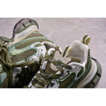 BALENCIAGA 3 - L - Olive Sneakers - Green Unisex Streetwear Limited Edition - Introducing the BALENCIAGA 3XL x Olive Green, a striking blend of modern design and luxurious