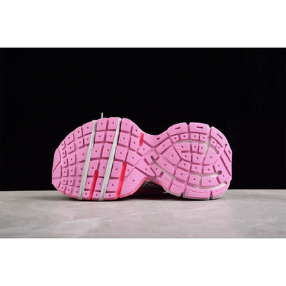 BALENCIAGA 3 - L - Silver Sneakers - Pink Unisex Streetwear Limited Edition - The BALENCIAGA 3XL x Pink Silver sneakers are a stunning expression of contemporary fashion, blending