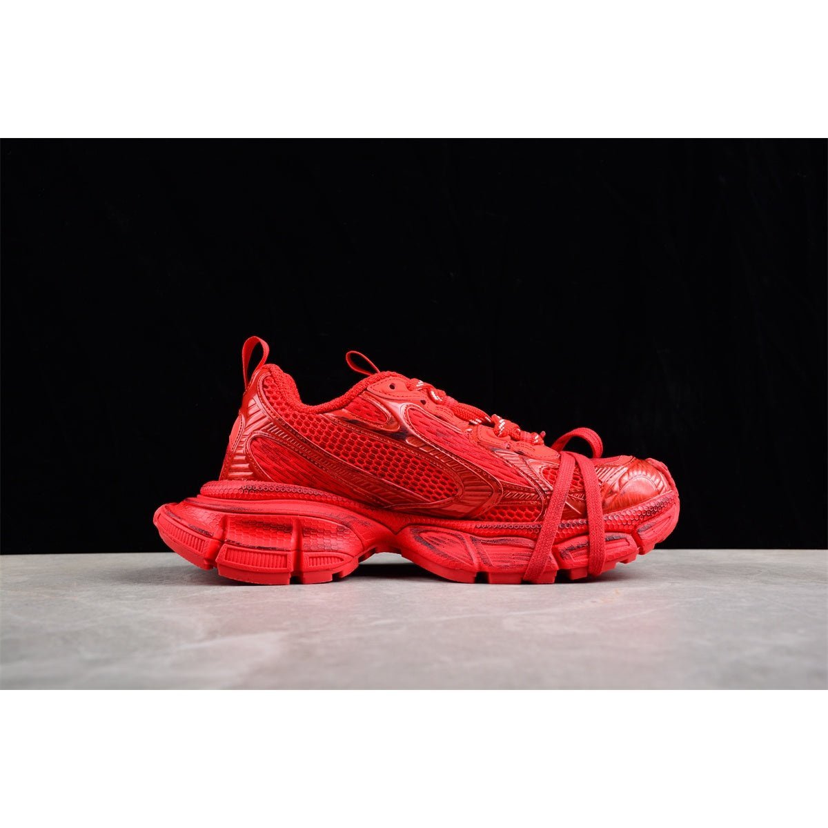 BALENCIAGA 3 - L - Sneakers - Red Unisex Streetwear Limited Edition - The BALENCIAGA 3XL x Red sneakers embody a bold and energetic spirit, crafted to make