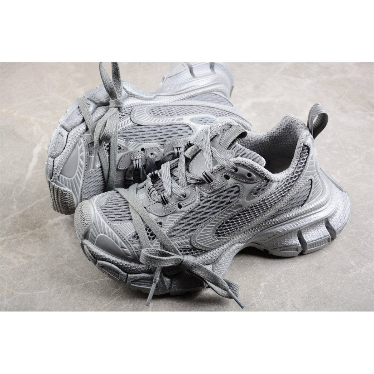 BALENCIAGA 3 - L - Reflective Sneakers - Grey Unisex Streetwear Limited Edition - The Balenciaga 3XL x Reflective Grey sneakers are a captivating addition to any cutting-edge wardrobe,