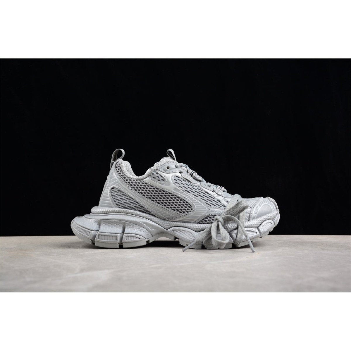 BALENCIAGA 3 - L - Reflective Sneakers - Grey Unisex Streetwear Limited Edition - The Balenciaga 3XL x Reflective Grey sneakers are a captivating addition to any cutting-edge wardrobe,