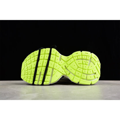 BALENCIAGA 3 - L - White Fluo Yellow Sneakers - Black Unisex Streetwear Limited Edition - Introducing the BALENCIAGA 3XL x White Black Fluo Yellow, a dynamic fusion of modern design