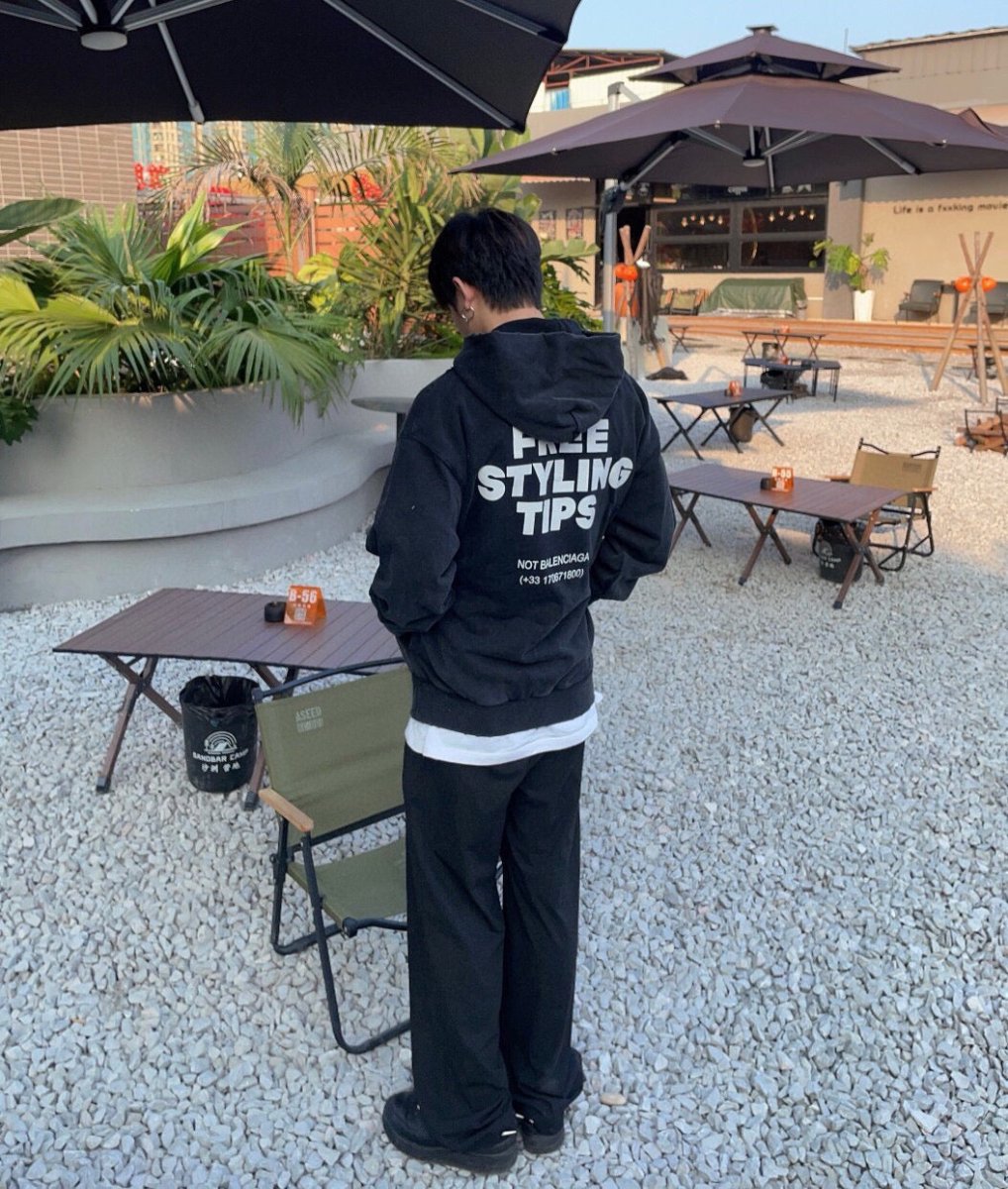 Sudadera Balenciaga 404