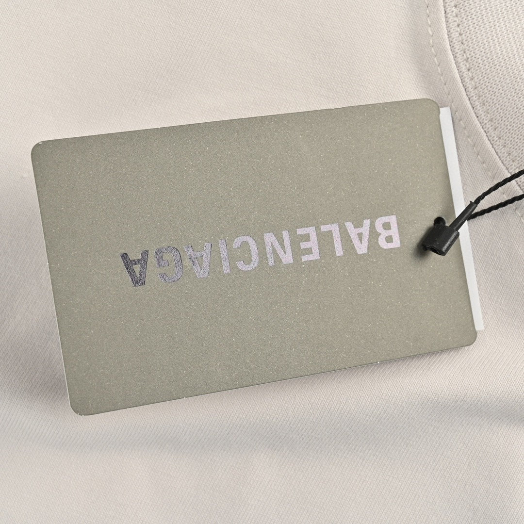 Camiseta Balenciaga Activewear (Beige claro)