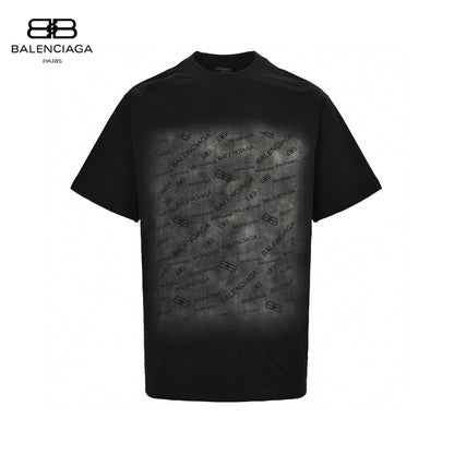 Balenciaga All-over Logo Print T-shirt (black) Unisex Streetwear Limited Edition - Make a bold statement with the Balenciaga All-Over Logo Print T-Shirt in black. This stylish