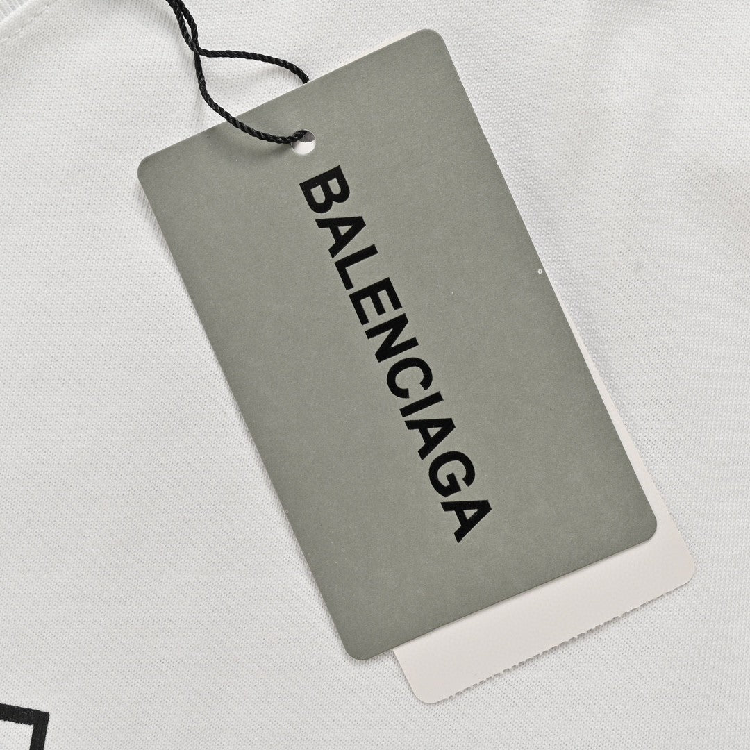 Camiseta Balenciaga con logo BB (blanca)