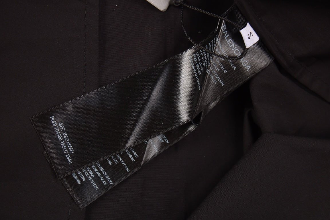 Camiseta de la campaña 'Be Different' de Balenciaga