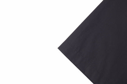 Camiseta de la campaña 'Be Different' de Balenciaga