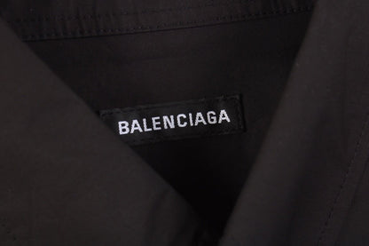 Camiseta de la campaña 'Be Different' de Balenciaga