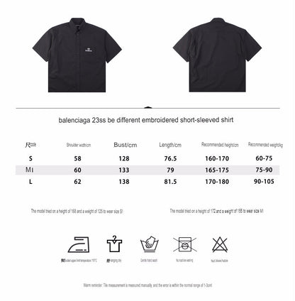 Camiseta de la campaña 'Be Different' de Balenciaga