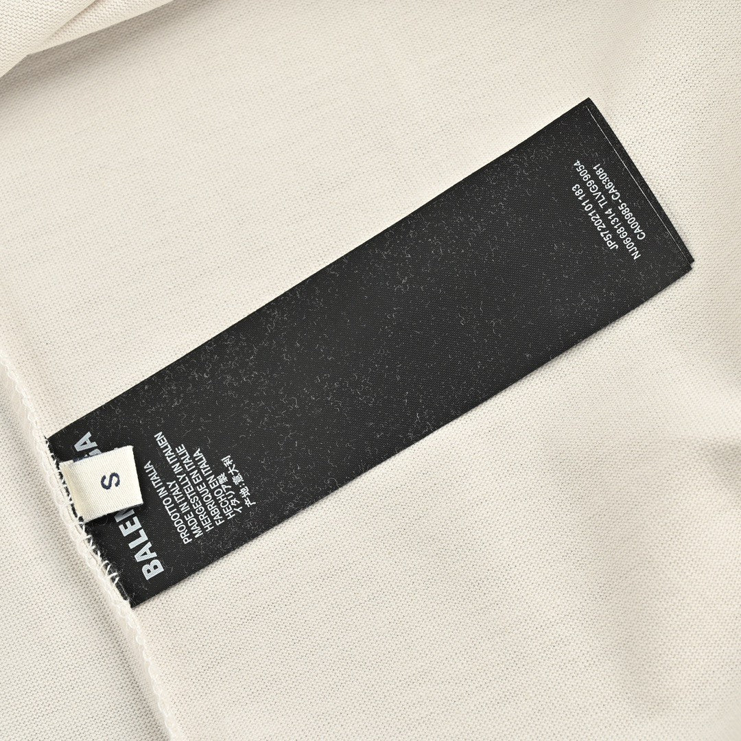 Camiseta Balenciaga beige con estampado abstracto