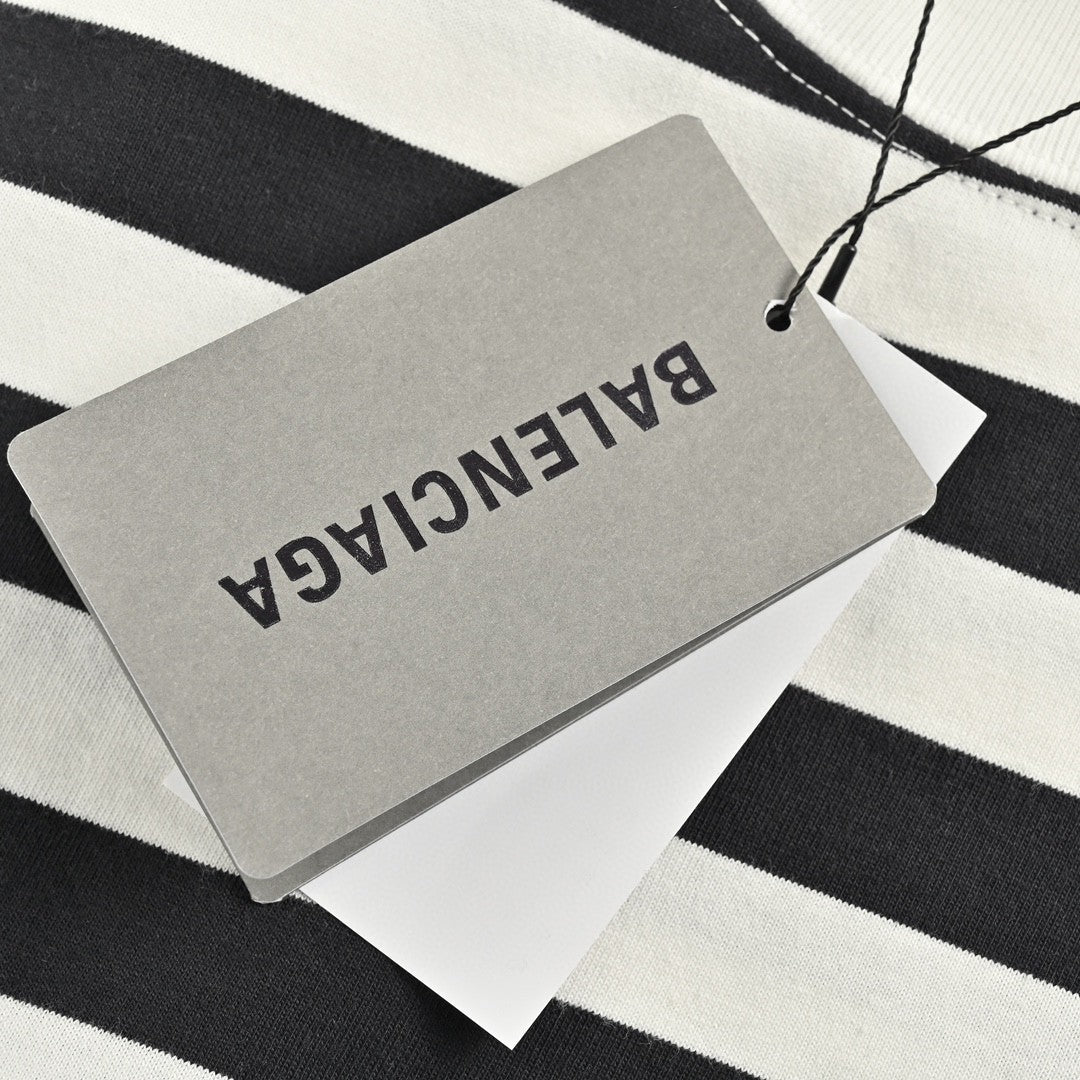 Balenciaga And White Striped T-shirt - Black Unisex Streetwear Limited Edition - <span>This Balenciaga t-shirt features a stylish black and white striped pattern. Made from high-quality cotton,