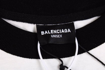 CAMISETA CON ESTAMPADO DEL LOGOTIPO DE BALENCIAGA BLANCA Y NEGRA