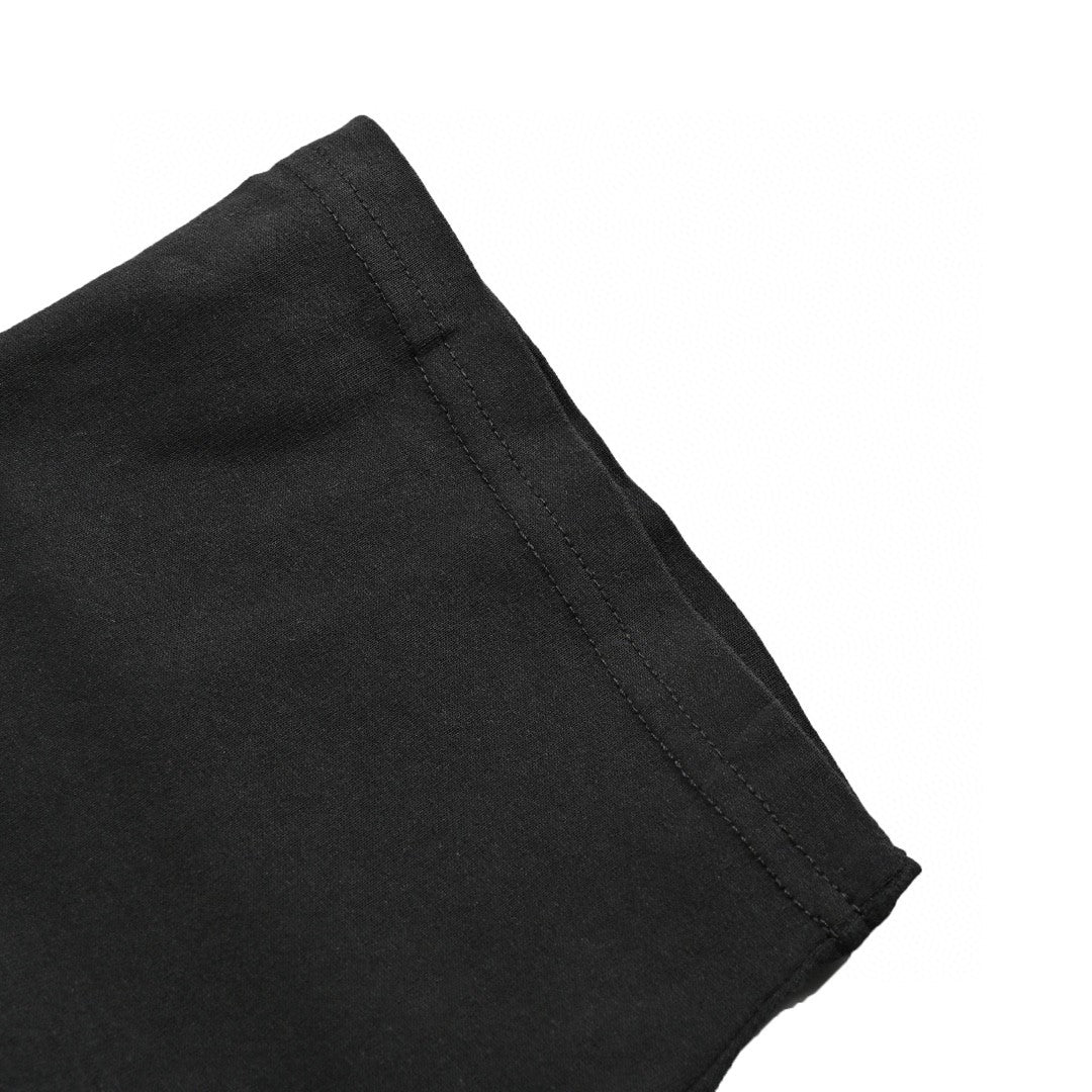 Camiseta gráfica negra de Balenciaga