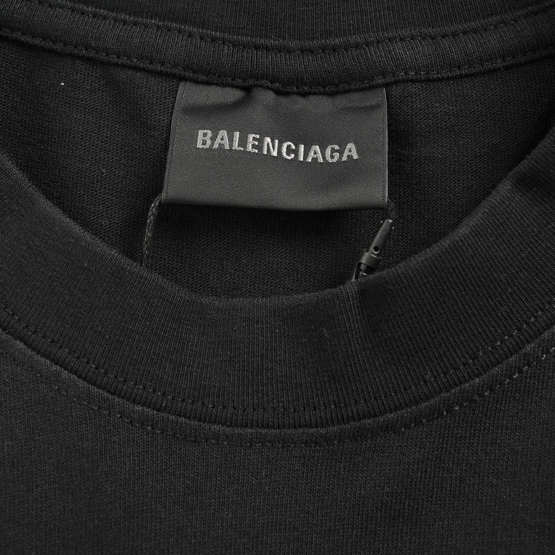 Camiseta gráfica negra de Balenciaga