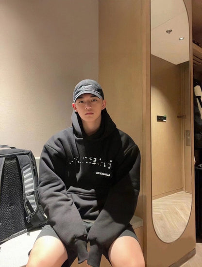 Sweat à capuche noir avec logo Balenciaga