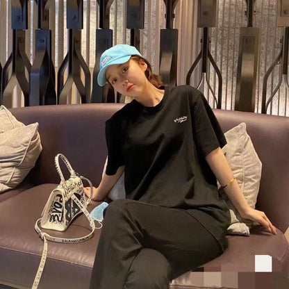 T-shirt noir Balenciaga avec motif graphique audacieux