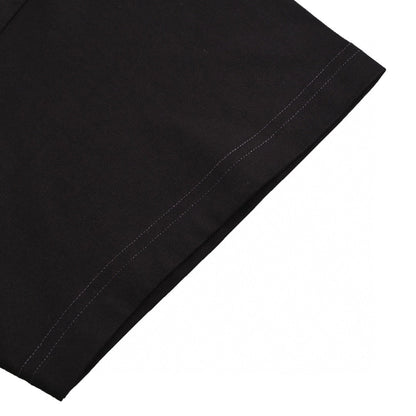 Camiseta negra Balenciaga con detalle de etiqueta