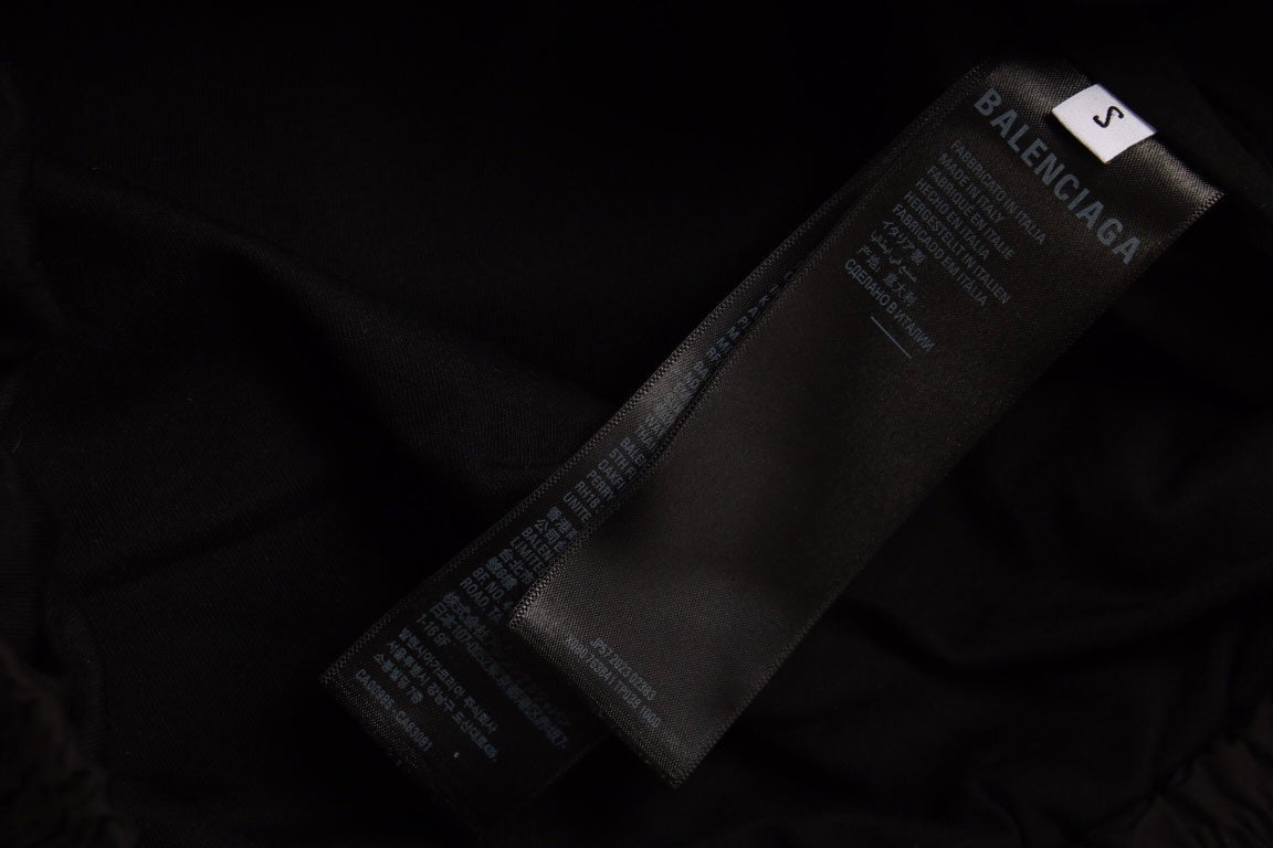 Chaqueta Balenciaga negra con cremallera