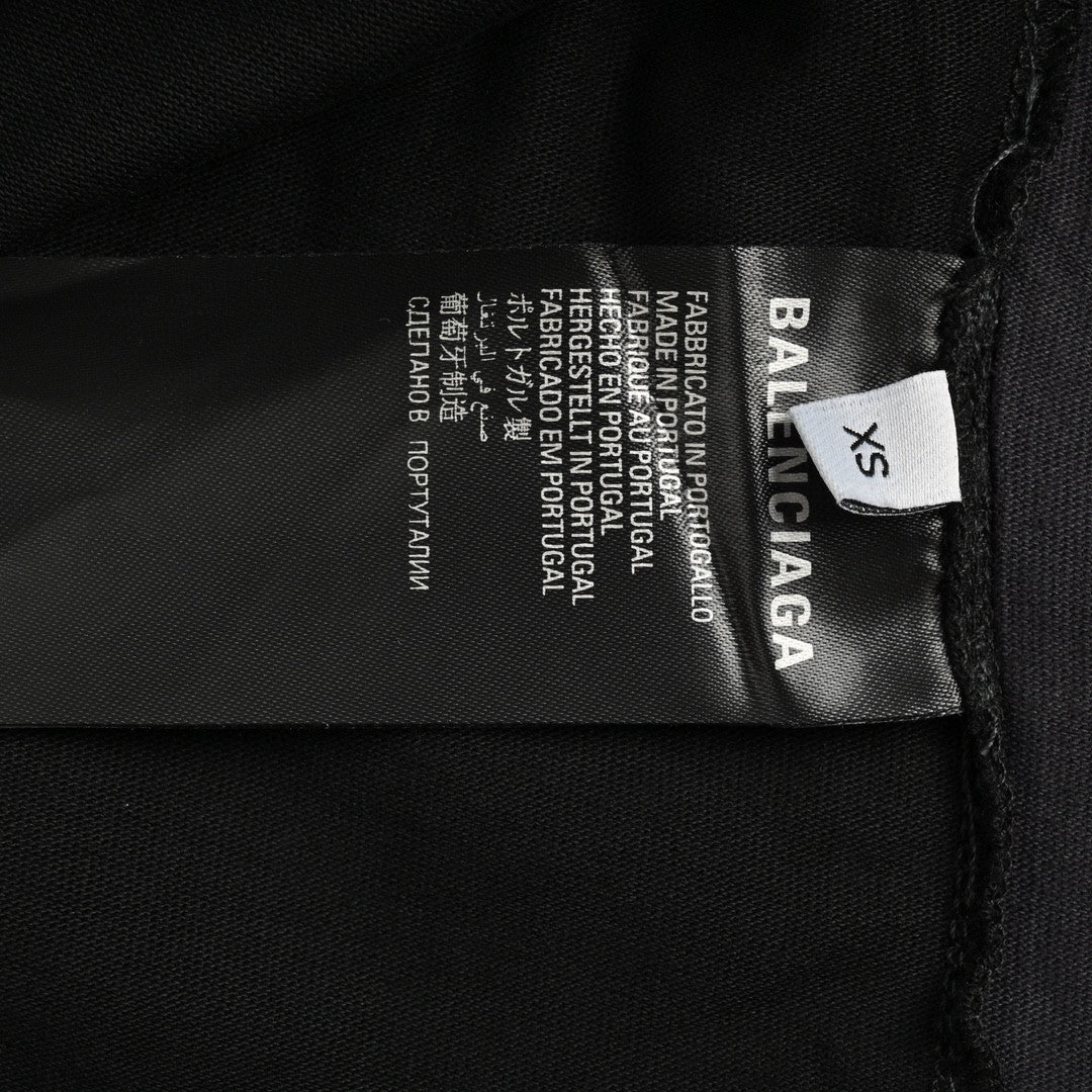 CAMISETA BALENCIAGA VINTAGE CON LOGOTIPO NEGRA