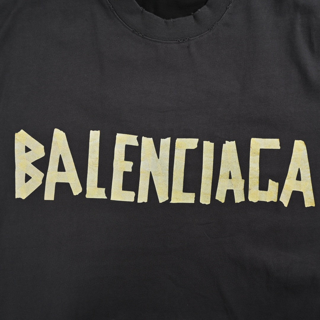 CAMISETA BALENCIAGA VINTAGE CON LOGOTIPO NEGRA
