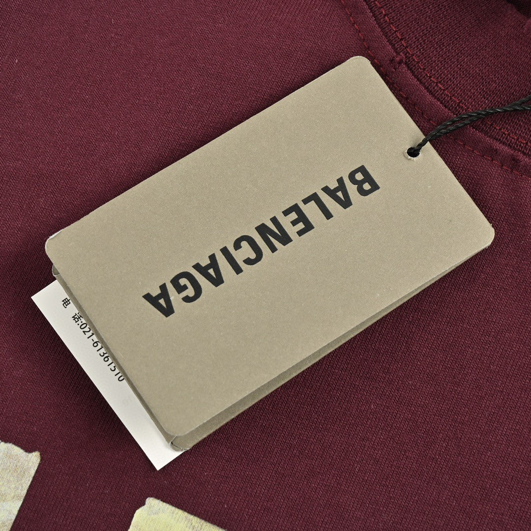 Balenciaga Burgundy Logo T-shirt Unisex Streetwear Limited Edition - <span>This Balenciaga t-shirt comes in a rich burgundy color, featuring a bold, oversized logo print