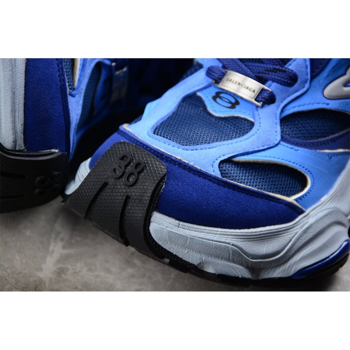 BALENCIAGA Cargo - Dk.blue Sneakers Unisex Streetwear Limited Edition - Introducing the BALENCIAGA Cargo x Dark Blue, a perfect blend of utilitarian design and high