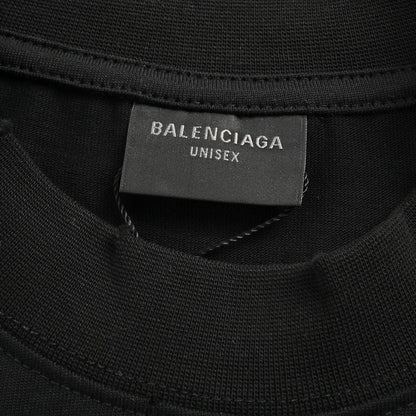 Camiseta negra con gráfico de Balenciaga CD.