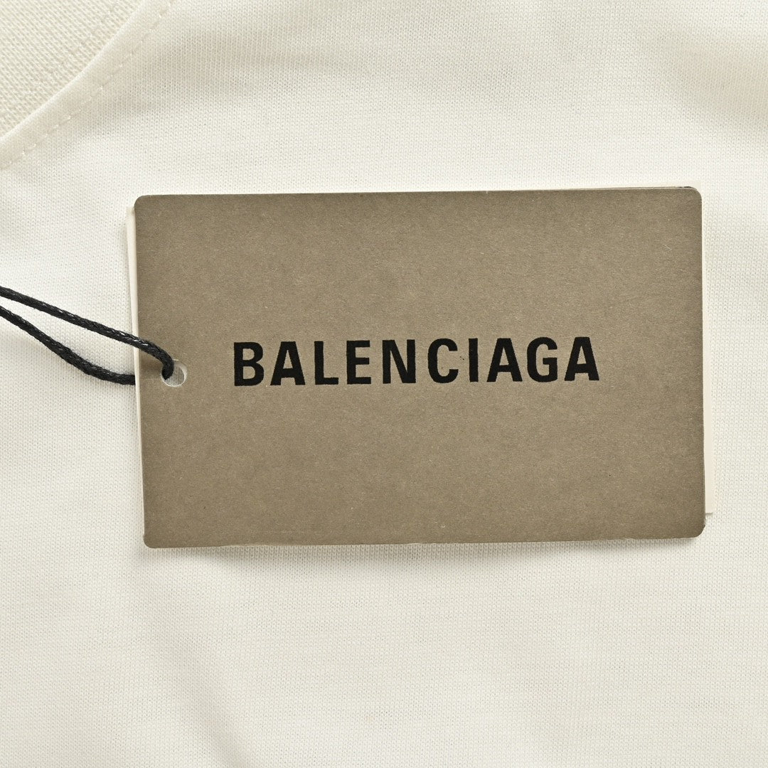 Camiseta Balenciaga con logo agrietado (blanca)