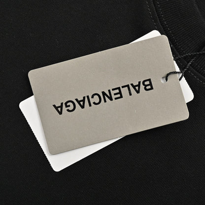 Camiseta Balenciaga con logo de cristal en negro