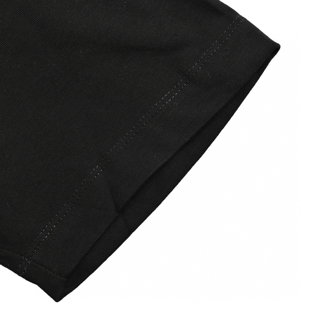 Camiseta Balenciaga con logo de cristal en negro