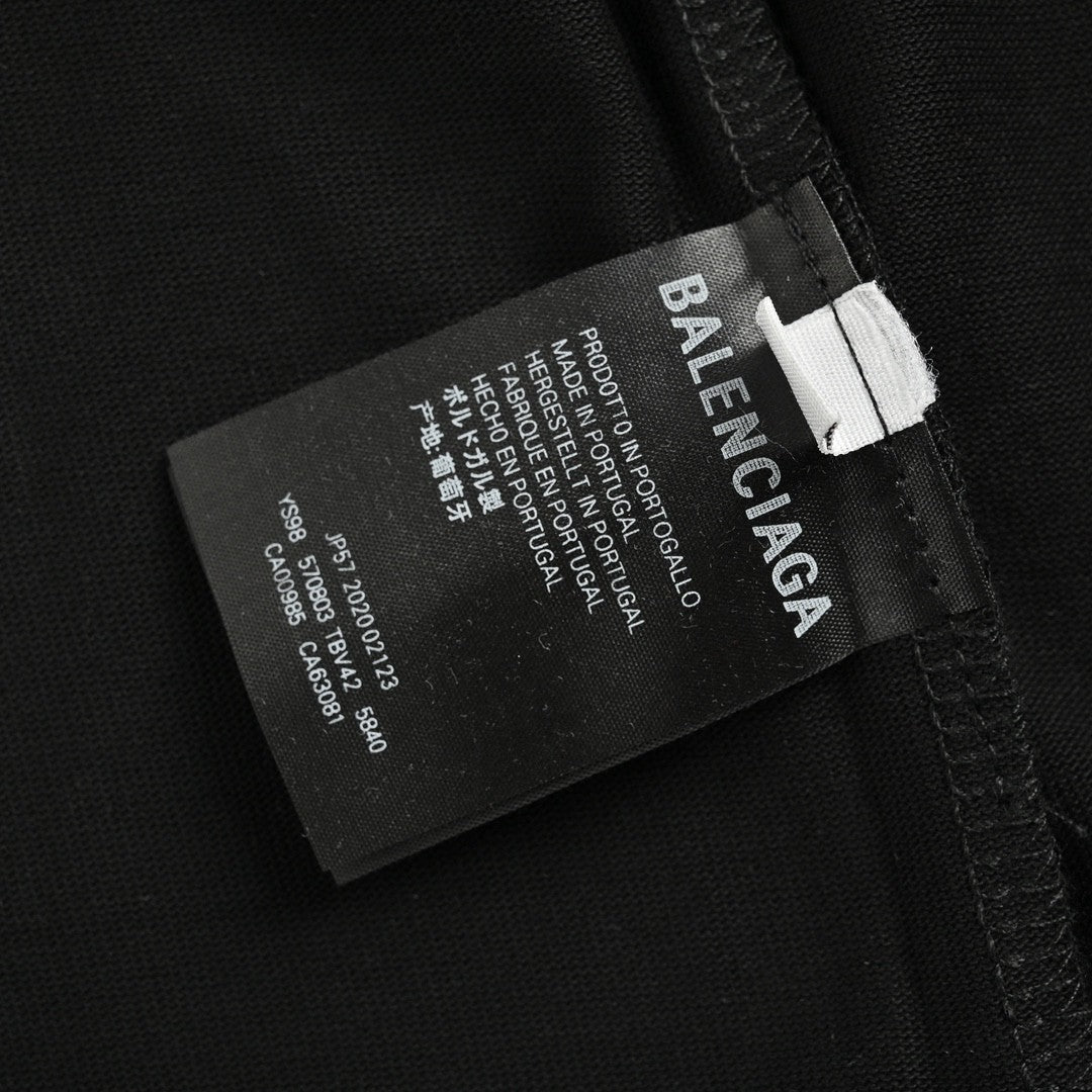 Camiseta Balenciaga con logo de cristal en negro