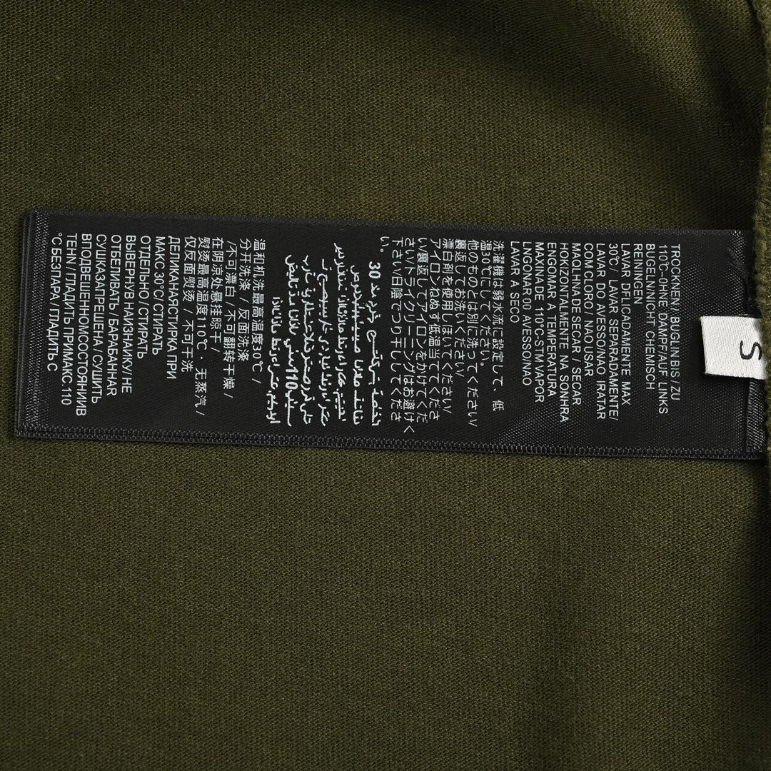 Camiseta del equipo de diseño de Balenciaga (verde oliva)