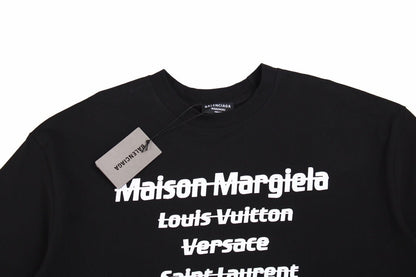 CAMISETA CON NOMBRE DEL DISEÑADOR BALENCIAGA, NEGRA