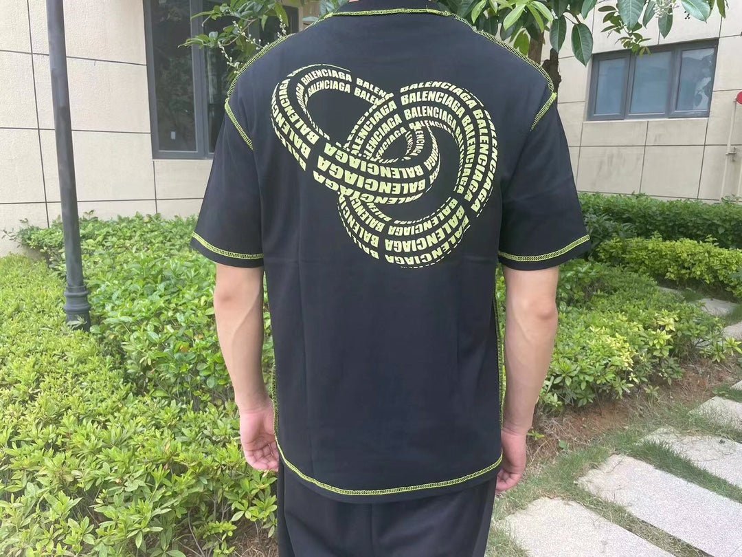 Camiseta Balenciaga Digital Age Logo - Negra