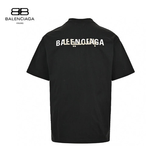 Balenciaga Distorted Logo T-shirt (black) Unisex Streetwear Limited Edition - This black Balenciaga T-shirt showcases a unique distorted logo on the back, bringing a modern
