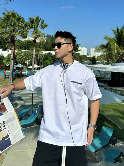 Camiseta Balenciaga con logo distorsionado (blanca)