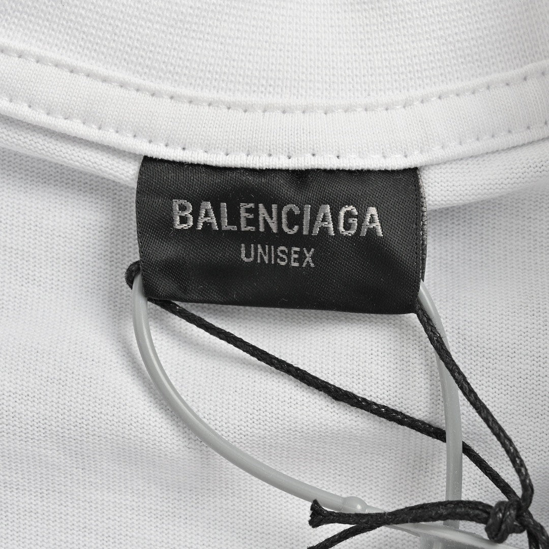 Camiseta Balenciaga con logo distorsionado (blanca)