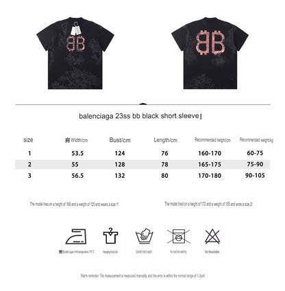 Camiseta Balenciaga con logo BB desgastado
