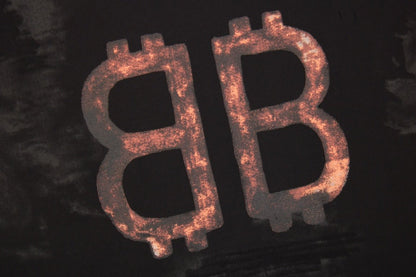 Camiseta Balenciaga con logo BB desgastado