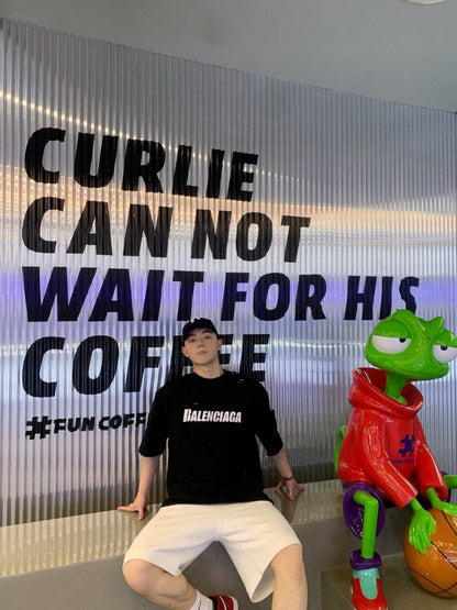 Camiseta con logo desgastado de Balenciaga