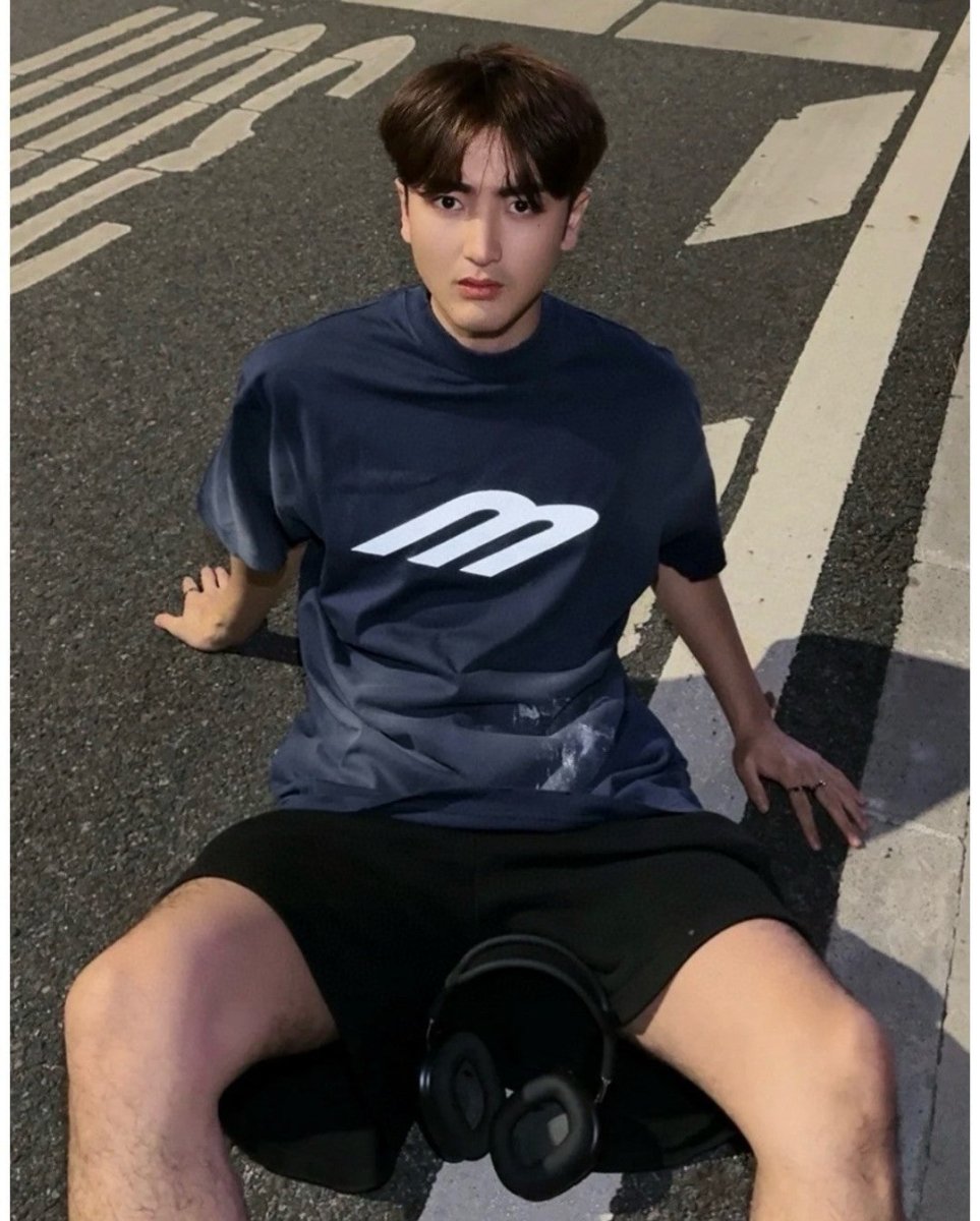 T-shirt Balenciaga à logo délavé