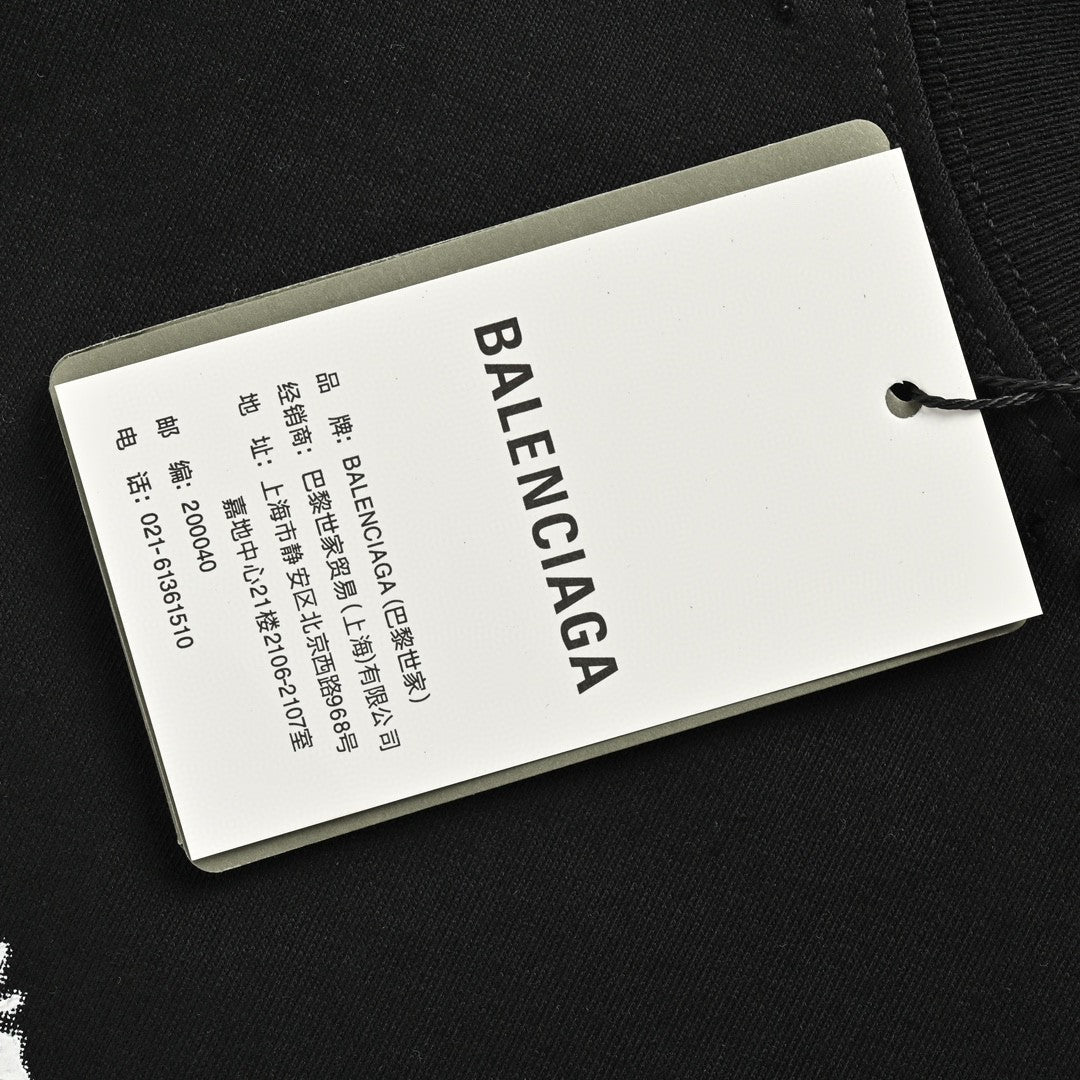 Camiseta Balenciaga con logo desgastado en negro