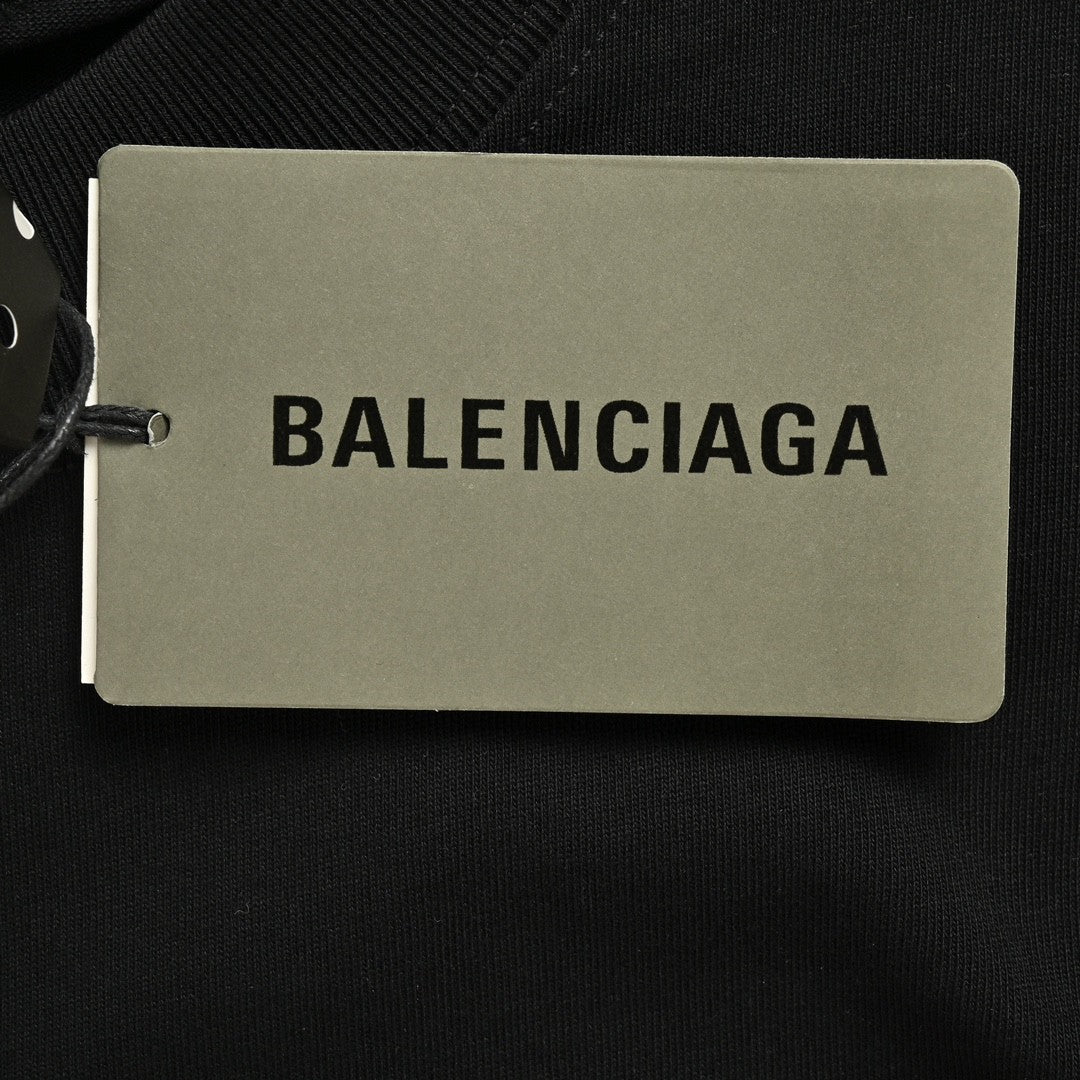 Camiseta Balenciaga con logo desgastado en negro