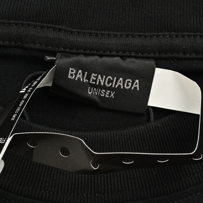 Camiseta Balenciaga con logo desgastado en negro