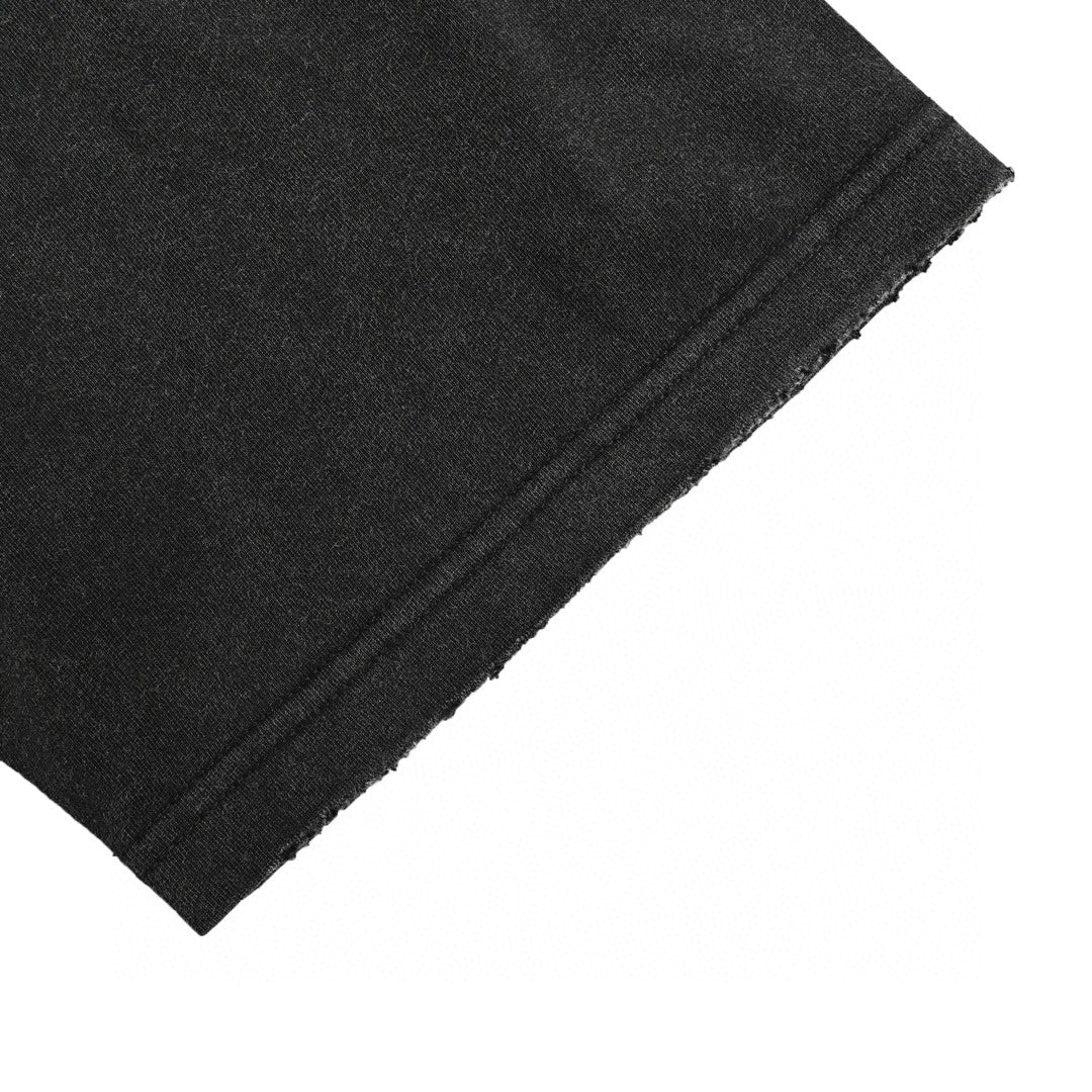 Camiseta negra Balenciaga con logo desgastado