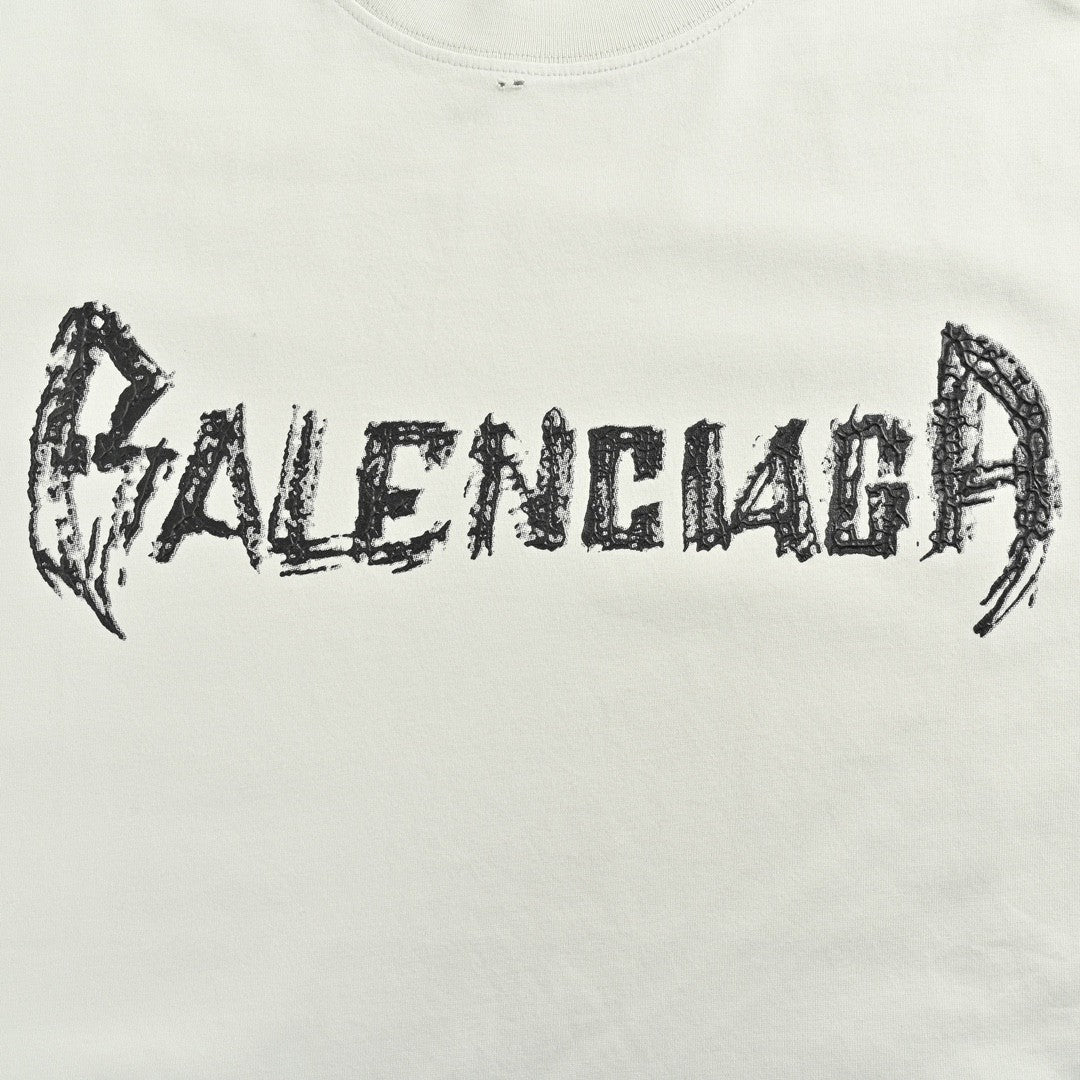 Camiseta Balenciaga con logo desgastado en blanco