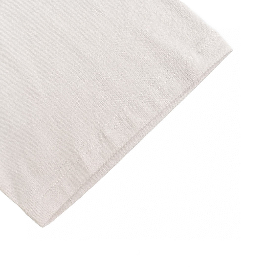 Camiseta Balenciaga con logo desgastado en blanco